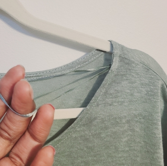 Sigrid Olsen | Women's Light Green Linen Short Sleeve Blouse (Size XL) - Picture 5 of 12